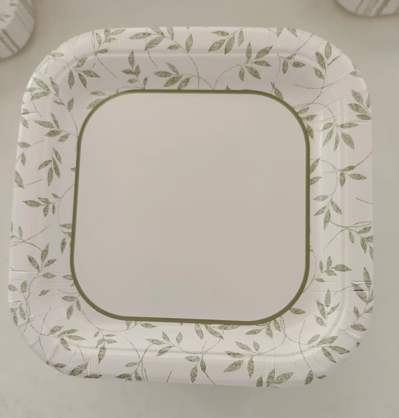 一次性餐盘怎么生产的